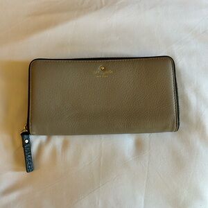 Kate Spade Full Zip Wallet